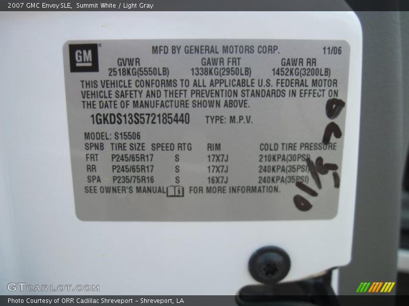 Summit White / Light Gray 2007 GMC Envoy SLE