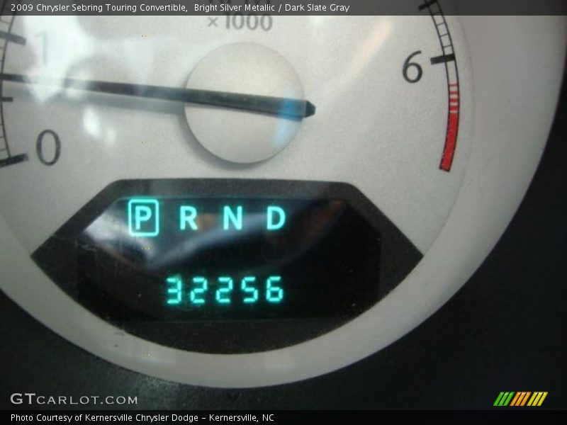 Bright Silver Metallic / Dark Slate Gray 2009 Chrysler Sebring Touring Convertible