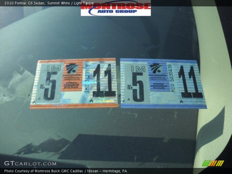 Summit White / Light Taupe 2010 Pontiac G6 Sedan