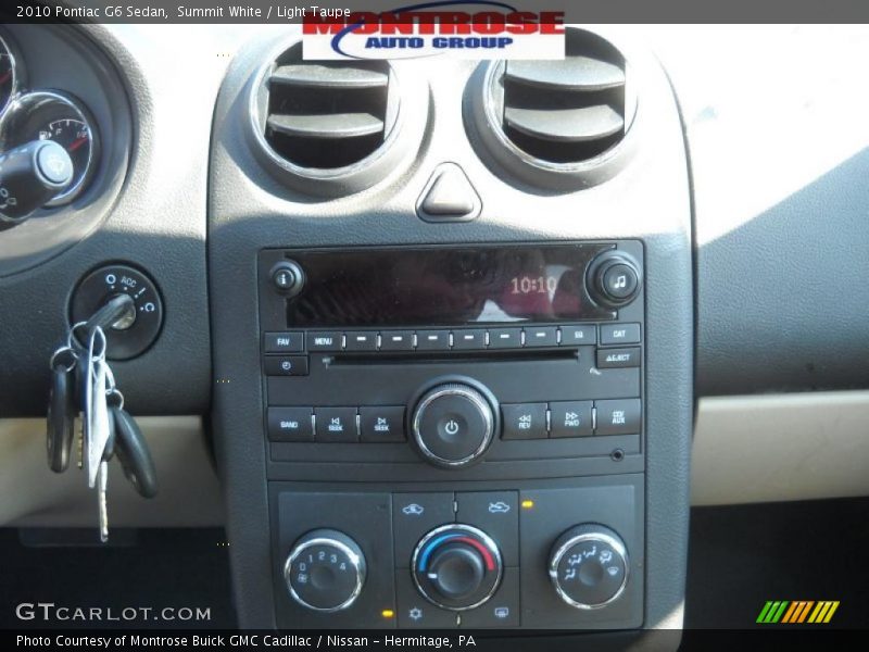 Summit White / Light Taupe 2010 Pontiac G6 Sedan