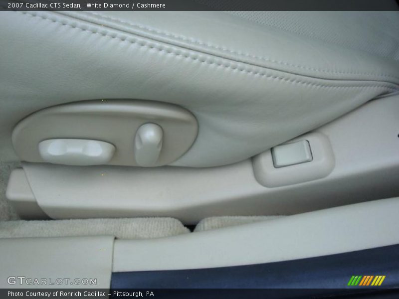 White Diamond / Cashmere 2007 Cadillac CTS Sedan