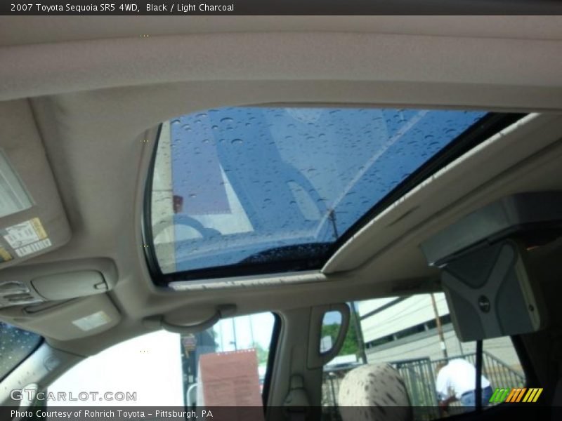 Black / Light Charcoal 2007 Toyota Sequoia SR5 4WD