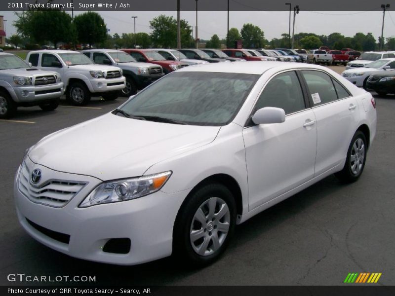 Super White / Ash 2011 Toyota Camry LE