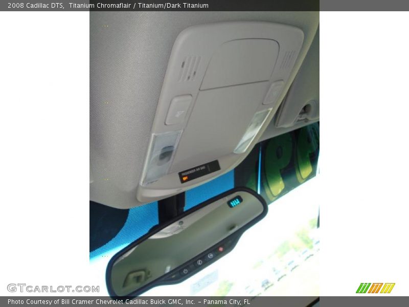 Titanium Chromaflair / Titanium/Dark Titanium 2008 Cadillac DTS