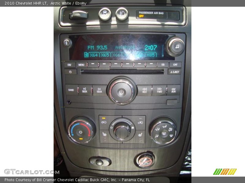 Arctic White / Ebony 2010 Chevrolet HHR LT
