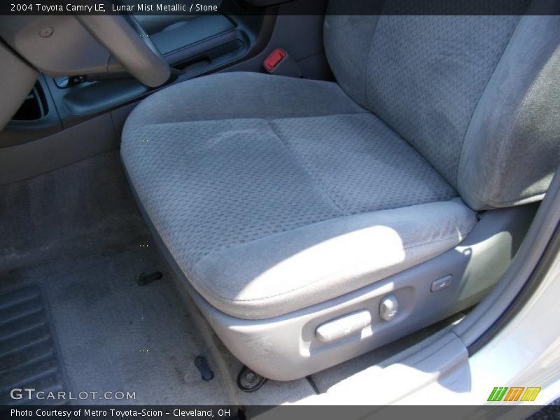 Lunar Mist Metallic / Stone 2004 Toyota Camry LE