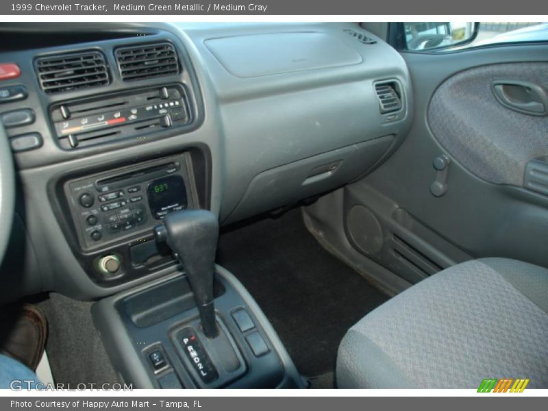 Medium Green Metallic / Medium Gray 1999 Chevrolet Tracker