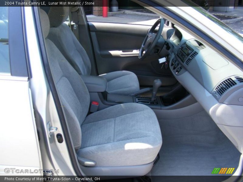 Lunar Mist Metallic / Stone 2004 Toyota Camry LE
