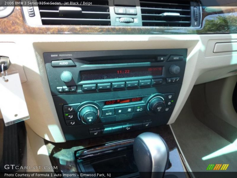 Jet Black / Beige 2006 BMW 3 Series 325xi Sedan