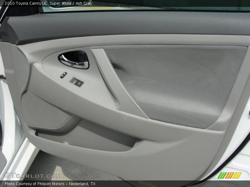Super White / Ash Gray 2010 Toyota Camry LE