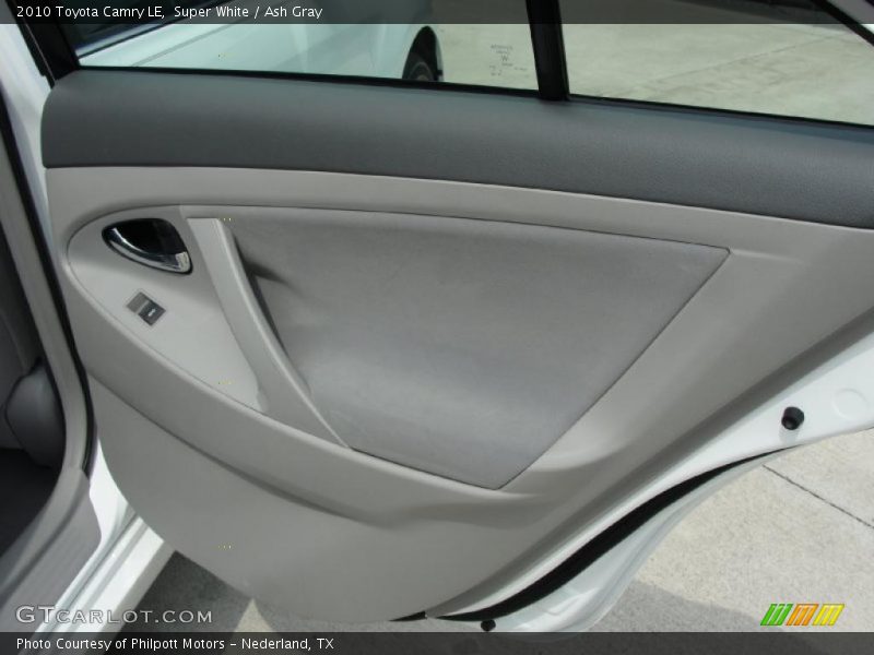 Super White / Ash Gray 2010 Toyota Camry LE
