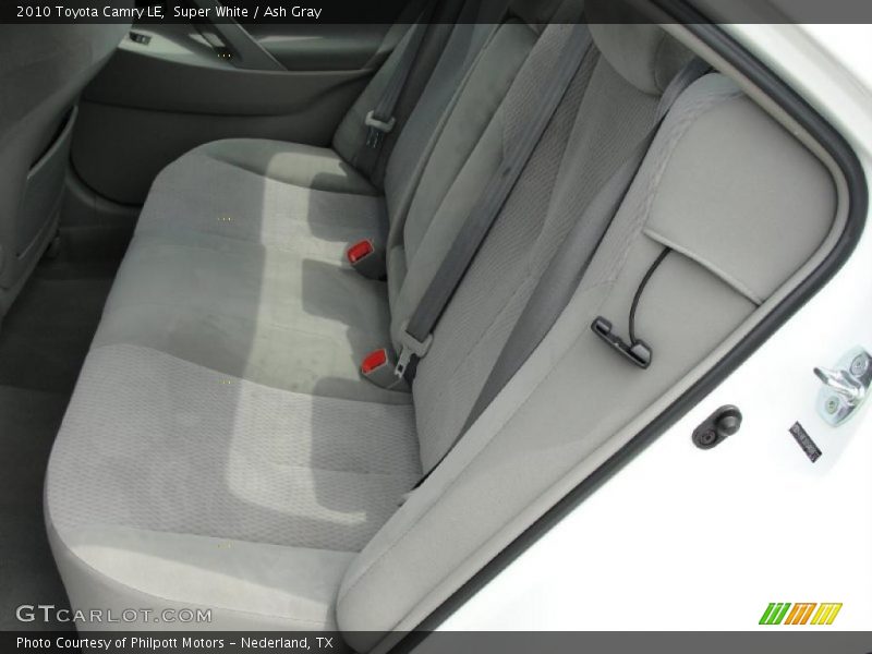 Super White / Ash Gray 2010 Toyota Camry LE