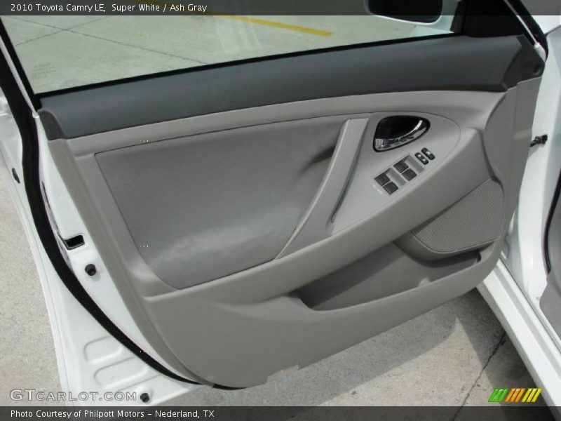 Super White / Ash Gray 2010 Toyota Camry LE