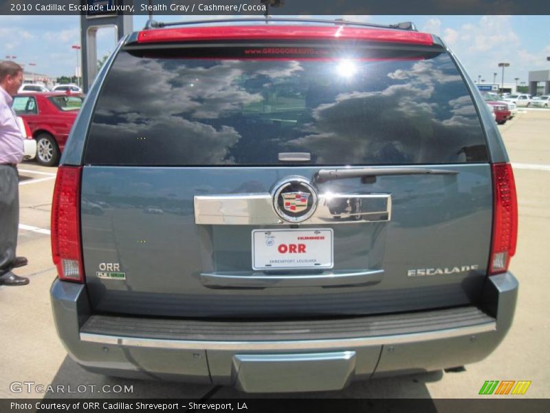 Stealth Gray / Cashmere/Cocoa 2010 Cadillac Escalade Luxury