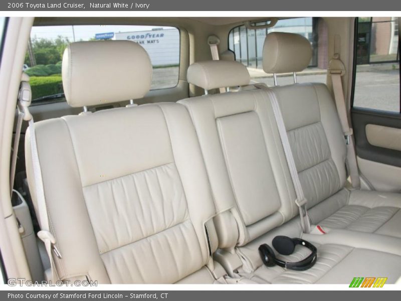 Natural White / Ivory 2006 Toyota Land Cruiser