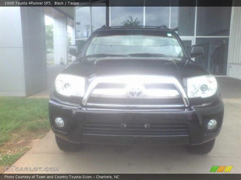 Black / Taupe 2006 Toyota 4Runner SR5