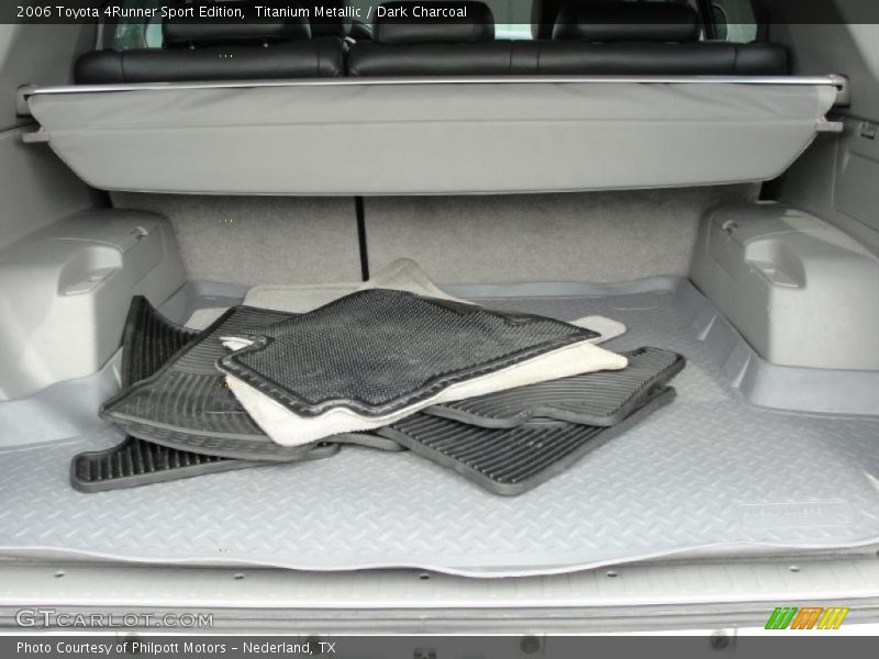 Titanium Metallic / Dark Charcoal 2006 Toyota 4Runner Sport Edition