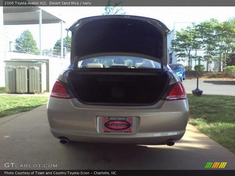Desert Sand Mica / Ivory 2006 Toyota Avalon XLS