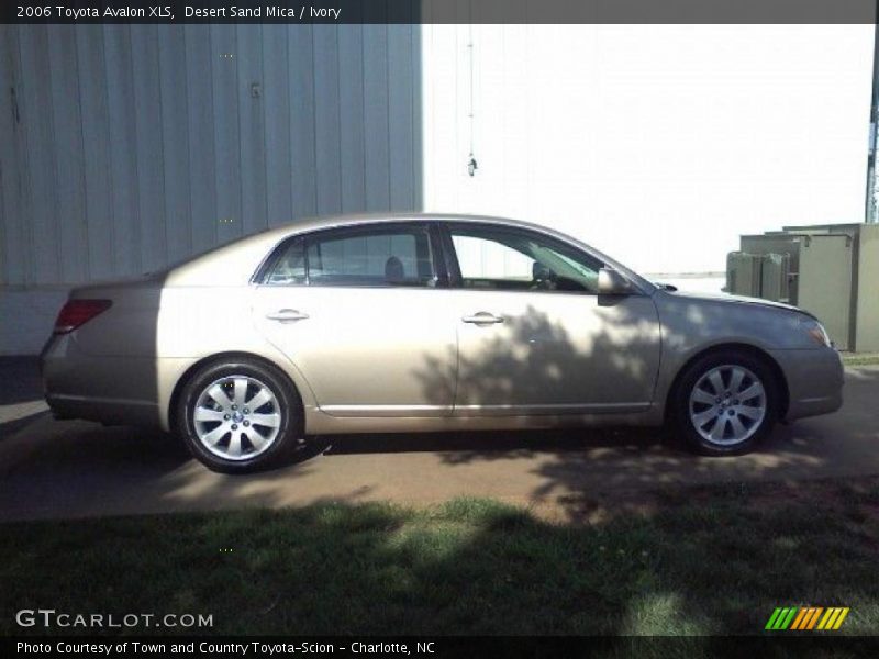 Desert Sand Mica / Ivory 2006 Toyota Avalon XLS