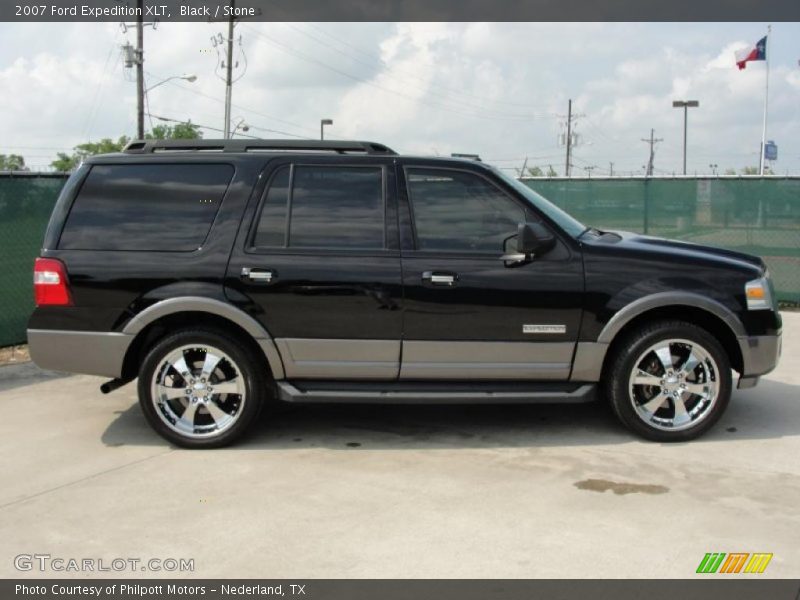 Black / Stone 2007 Ford Expedition XLT