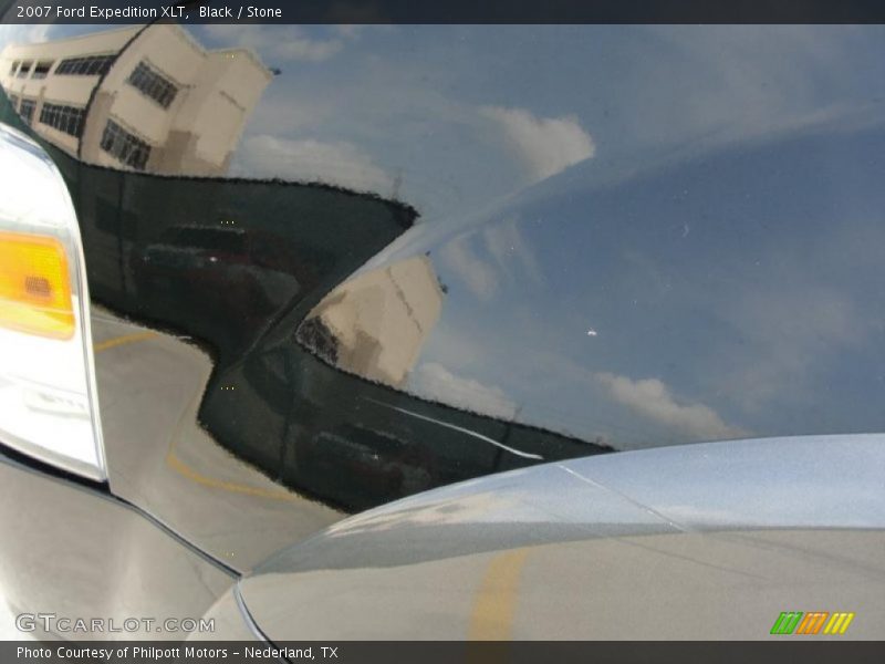 Black / Stone 2007 Ford Expedition XLT