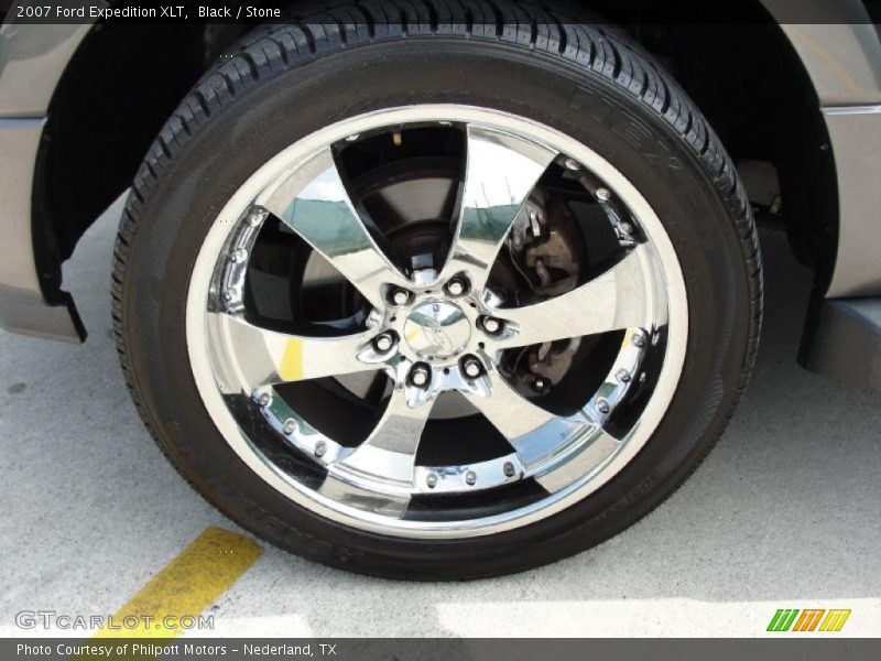 Black / Stone 2007 Ford Expedition XLT