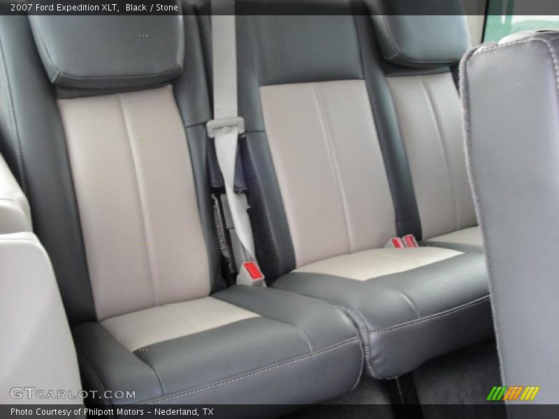 Black / Stone 2007 Ford Expedition XLT