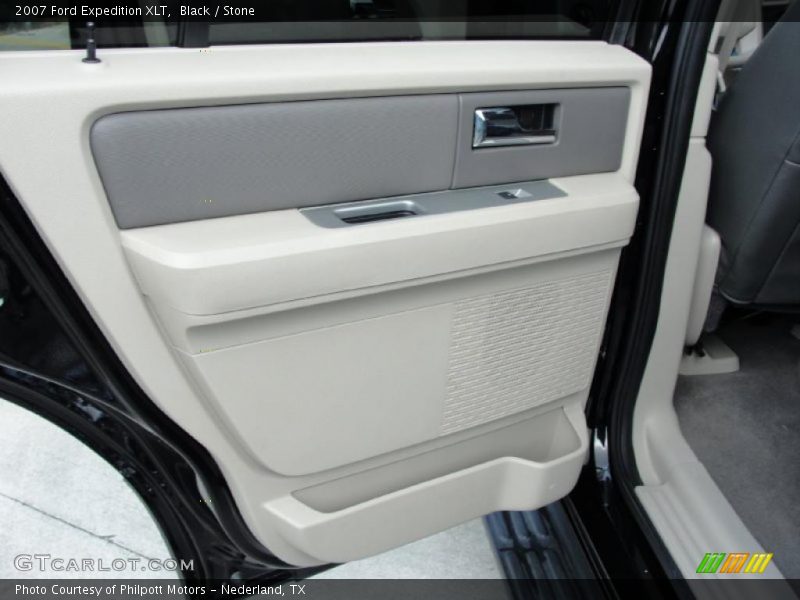 Black / Stone 2007 Ford Expedition XLT