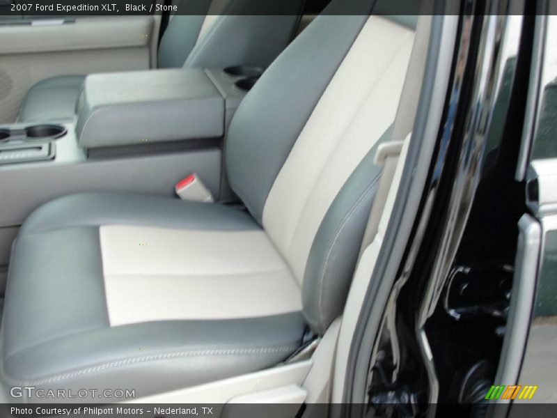 Black / Stone 2007 Ford Expedition XLT