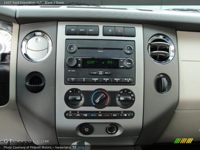 Black / Stone 2007 Ford Expedition XLT