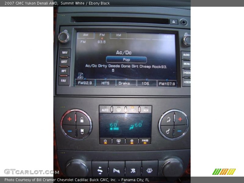 Summit White / Ebony Black 2007 GMC Yukon Denali AWD