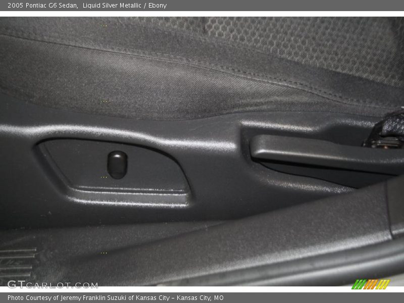 Liquid Silver Metallic / Ebony 2005 Pontiac G6 Sedan