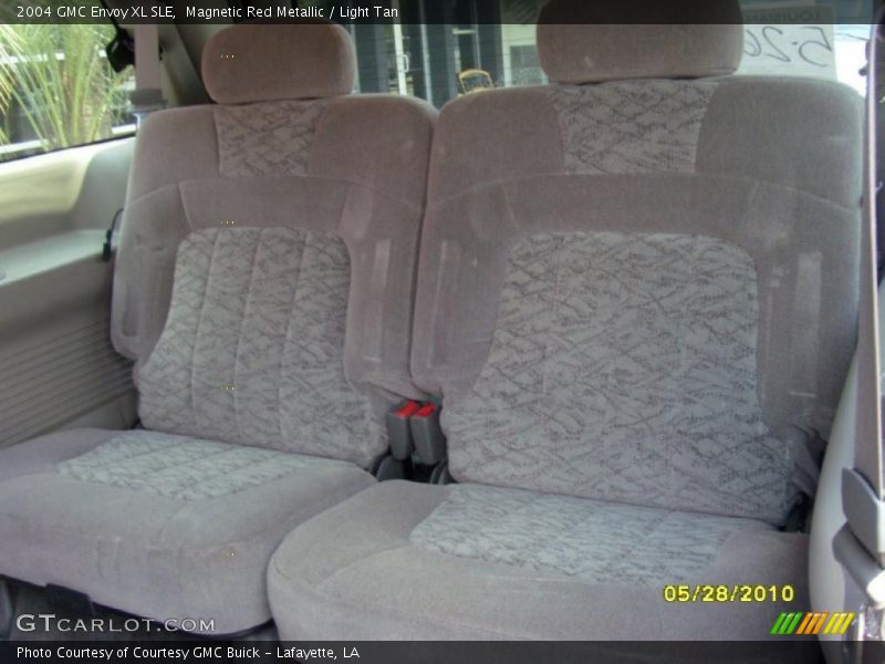 Magnetic Red Metallic / Light Tan 2004 GMC Envoy XL SLE
