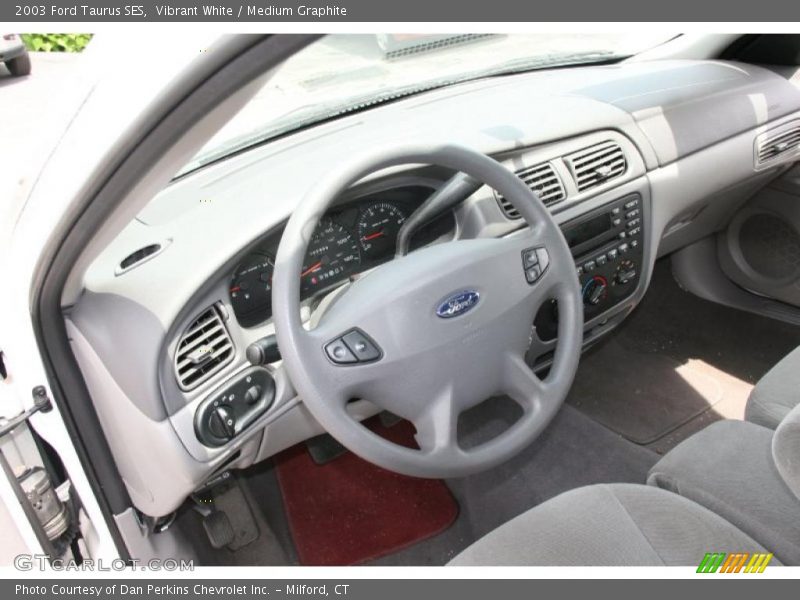 Vibrant White / Medium Graphite 2003 Ford Taurus SES