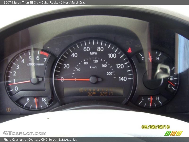Radiant Silver / Steel Gray 2007 Nissan Titan SE Crew Cab