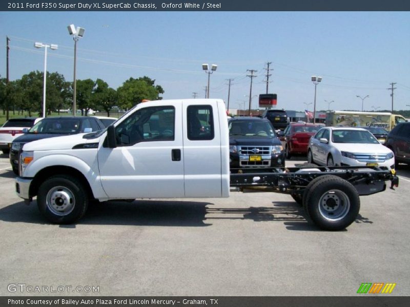 Oxford White / Steel 2011 Ford F350 Super Duty XL SuperCab Chassis