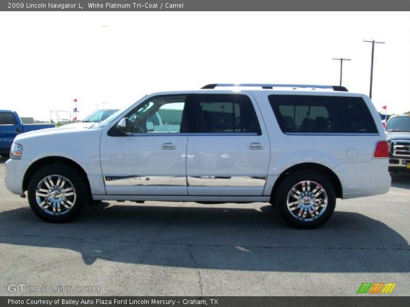 White Platinum Tri-Coat / Camel 2009 Lincoln Navigator L