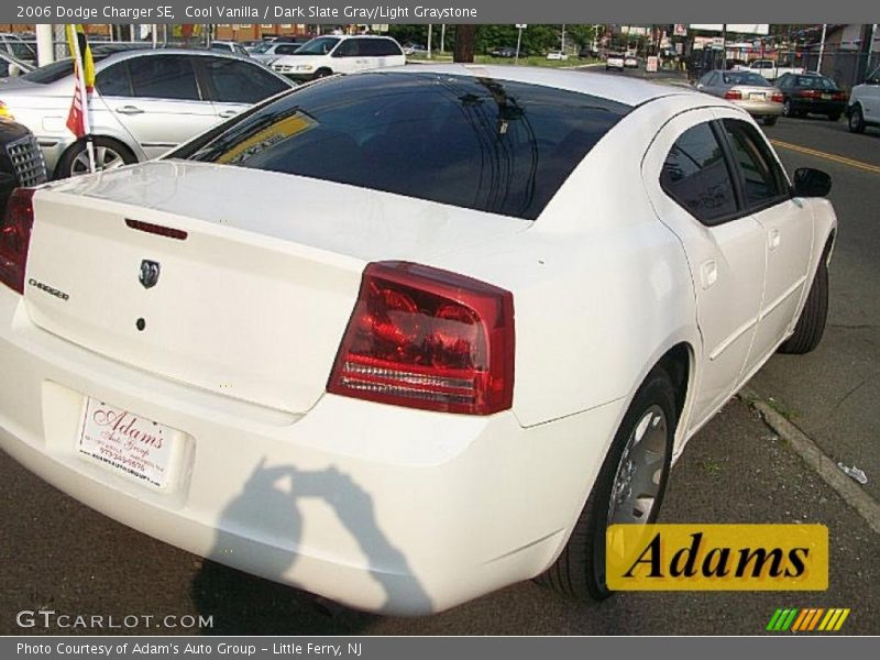 Cool Vanilla / Dark Slate Gray/Light Graystone 2006 Dodge Charger SE