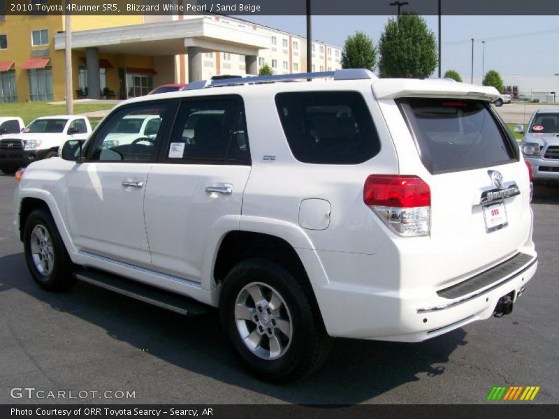 Blizzard White Pearl / Sand Beige 2010 Toyota 4Runner SR5