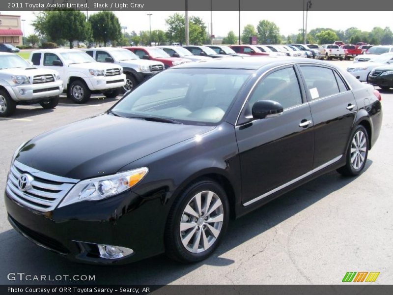 Black / Light Gray 2011 Toyota Avalon Limited