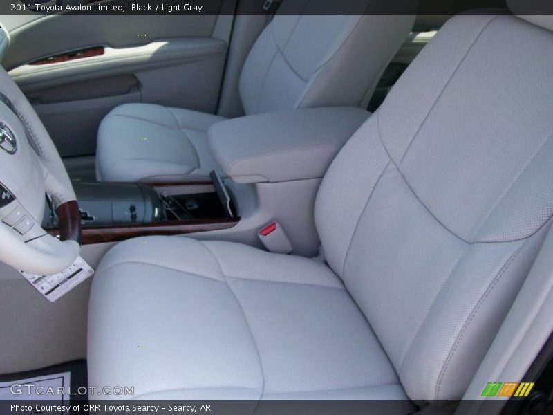 Black / Light Gray 2011 Toyota Avalon Limited