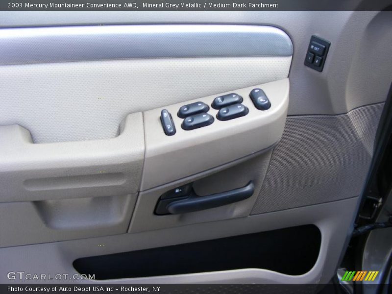 Mineral Grey Metallic / Medium Dark Parchment 2003 Mercury Mountaineer Convenience AWD