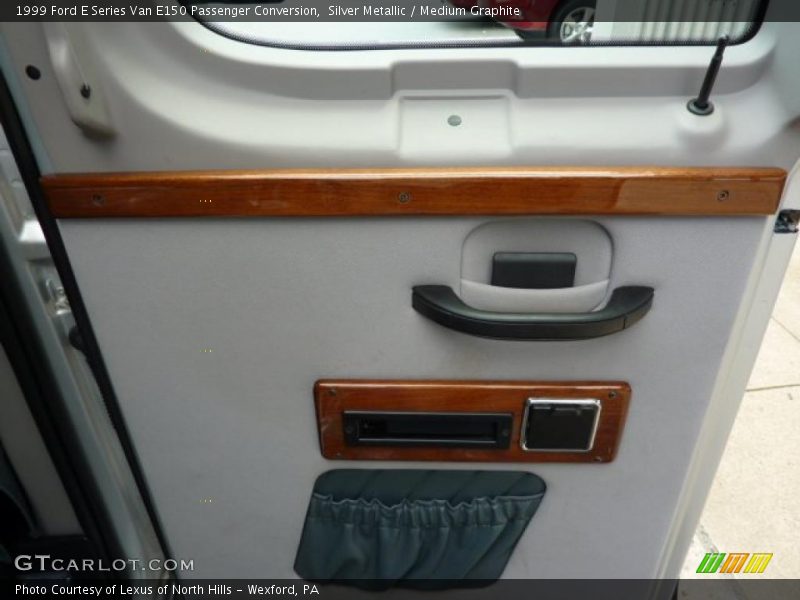 Silver Metallic / Medium Graphite 1999 Ford E Series Van E150 Passenger Conversion
