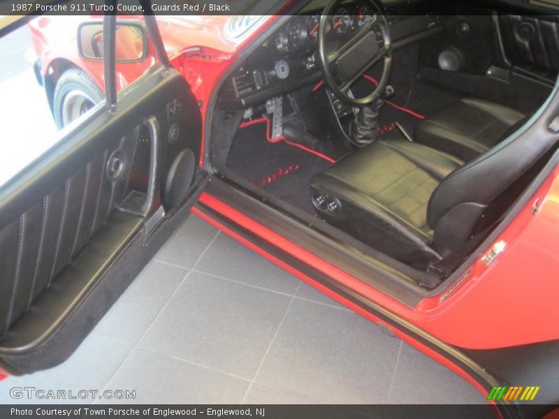 Guards Red / Black 1987 Porsche 911 Turbo Coupe