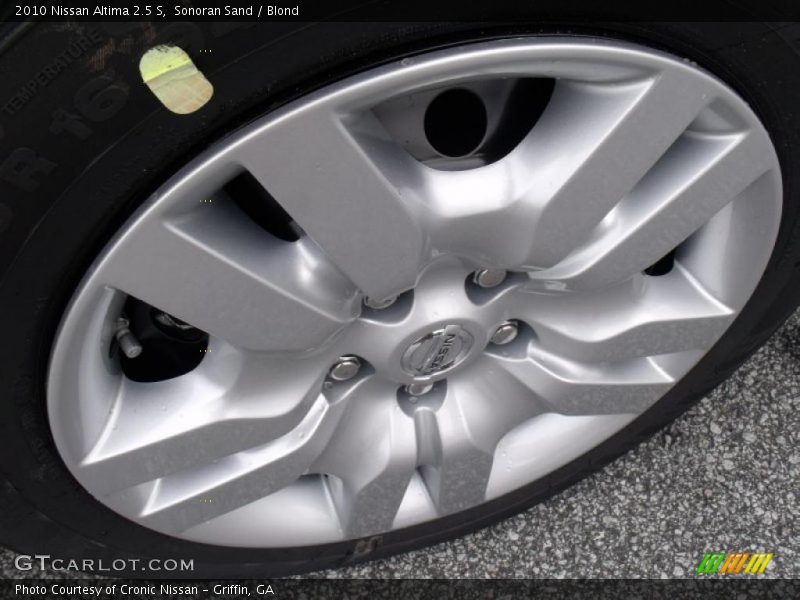 Sonoran Sand / Blond 2010 Nissan Altima 2.5 S