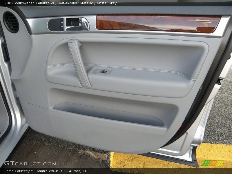 Reflex Silver Metallic / Kristal Grey 2007 Volkswagen Touareg V6