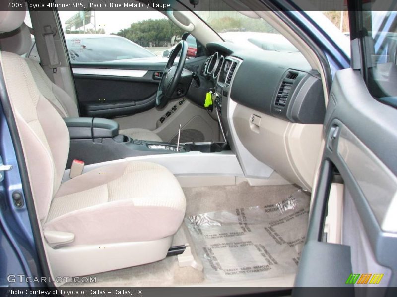 Pacific Blue Metallic / Taupe 2005 Toyota 4Runner SR5