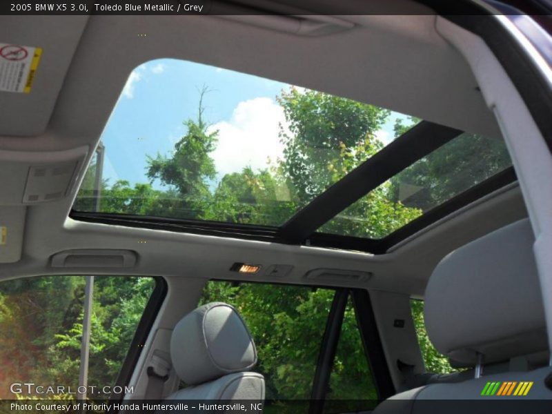 Toledo Blue Metallic / Grey 2005 BMW X5 3.0i