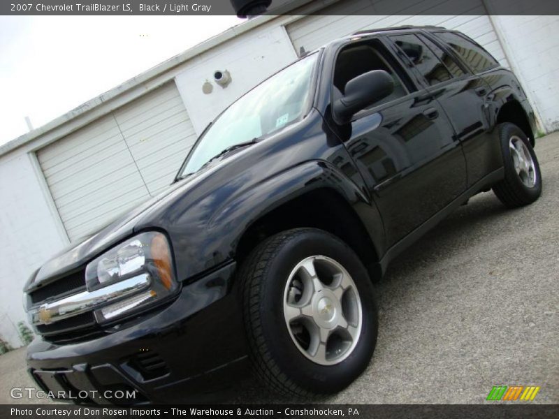 Black / Light Gray 2007 Chevrolet TrailBlazer LS
