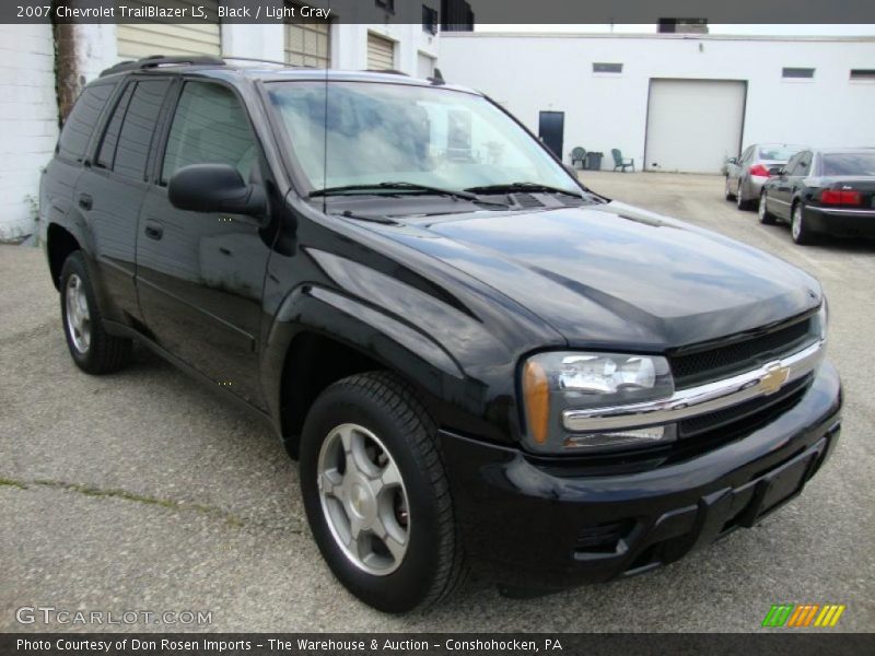 Black / Light Gray 2007 Chevrolet TrailBlazer LS